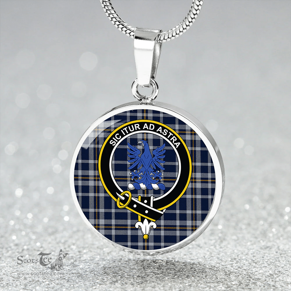 Scottish Ochterlony (Auchterlony) Modern Clan Tartan Circle Necklace - Crest Classic Scottish Plaid Tartan Plaid