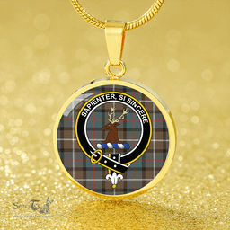 Scottish Davidson of Tulloch Weathered Clan Tartan Circle Necklace - Crest Classic Scottish Plaid Tartan Plaid
