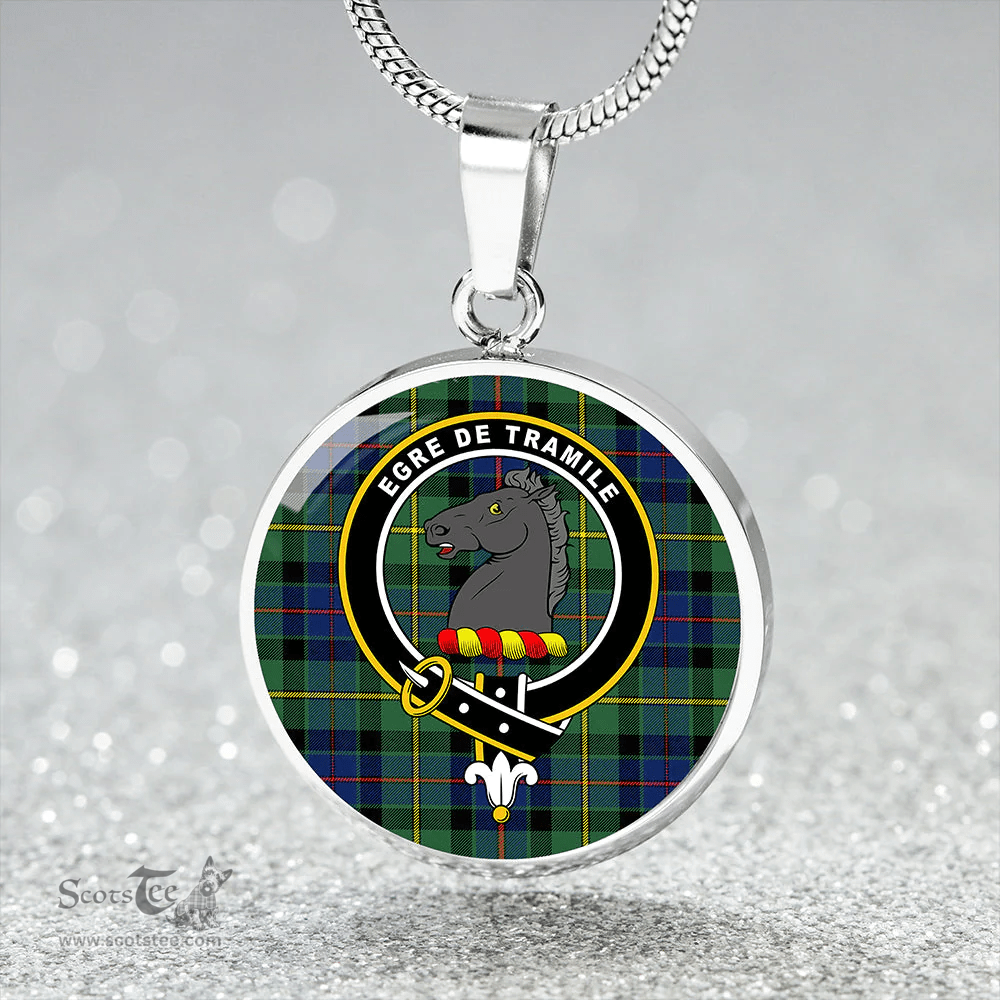Scottish Tait Modern Clan Tartan Circle Necklace - Crest Classic Scottish Plaid Tartan Plaid