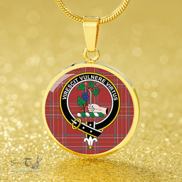 Scottish Burnett of Leys Weathered Clan Tartan Circle Necklace - Crest Classic Scottish Plaid Tartan Plaid