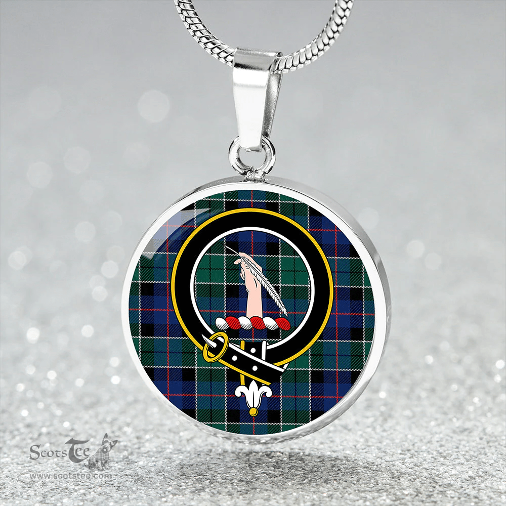 Scottish Syme Modern Clan Tartan Circle Necklace - Crest Classic Scottish Plaid Tartan Plaid