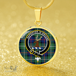 Scottish Davidson of Tulloch Modern Clan Tartan Circle Necklace - Crest Classic Scottish Plaid Tartan Plaid