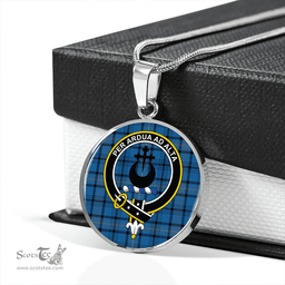 Scottish Hannay Blue (Haney Blue) Ancient Clan Tartan Circle Necklace - Crest Classic Scottish Plaid Tartan Plaid