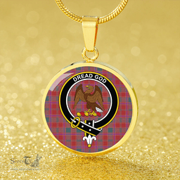 Scottish Cameron of Lochiel #2 (Munro #2) Weathered Clan Tartan Circle Necklace - Crest Classic Scottish Plaid Tartan Plaid