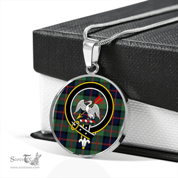 Scottish Gammell 1978 Modern Clan Tartan Circle Necklace - Crest Classic Scottish Plaid Tartan Plaid