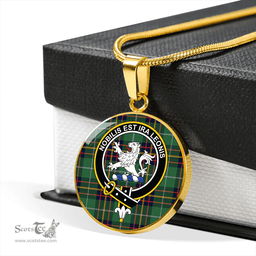 Scottish Inglis Modern Clan Tartan Circle Necklace - Crest Classic Scottish Plaid Tartan Plaid