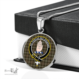 Scottish Lamont Heather Modern Clan Tartan Circle Necklace - Crest Classic Scottish Plaid Tartan Plaid