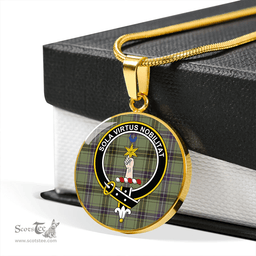 Scottish Henderson (MacKendrick) Weathered Clan Tartan Circle Necklace - Crest Classic Scottish Plaid Tartan Plaid
