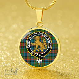 Scottish Gillies Ancient Clan Tartan Circle Necklace - Crest Classic Scottish Plaid Tartan Plaid