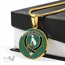 Scottish Hunter of Hunterston (Galbraith of Hunterston) Ancient Clan Tartan Circle Necklace - Crest Classic Scottish Plaid Tartan Plaid