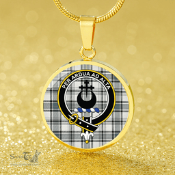 Scottish Hannay (Haney) (Hanna of Sorbie) Weathered Clan Tartan Circle Necklace - Crest Classic Scottish Plaid Tartan Plaid