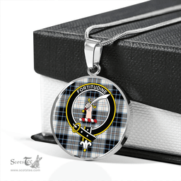 Scottish MacRae Dress Modern Clan Tartan Circle Necklace - Crest Classic Scottish Plaid Tartan Plaid