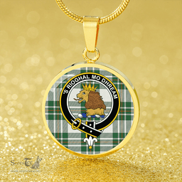 Scottish MacGregor Dress Green (Gregor Dress Green) Ancient Clan Tartan Circle Necklace - Crest Classic Scottish Plaid Tartan Plaid
