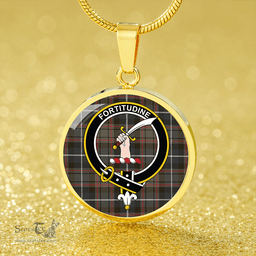Scottish MacRae Hunting (1715 variant) Weathered Clan Tartan Circle Necklace - Crest Classic Scottish Plaid Tartan Plaid