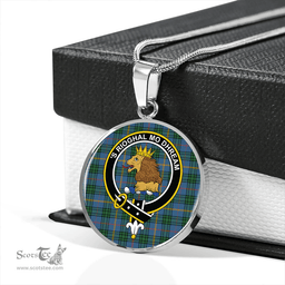 Scottish MacCainsh Ancient Clan Tartan Circle Necklace - Crest Classic Scottish Plaid Tartan Plaid