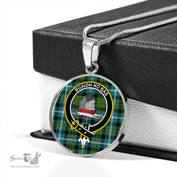 Scottish MacNeil of Barra (MacNeil/MacNeill) Ancient Clan Tartan Circle Necklace - Crest Classic Scottish Plaid Tartan Plaid