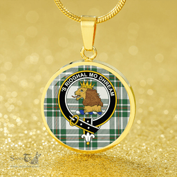 Scottish MacGregor Dress Green (Gregor Dress Green) Modern Clan Tartan Circle Necklace - Crest Classic Scottish Plaid Tartan Plaid