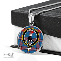 Scottish Glenn (Glen) Ancient Clan Tartan Circle Necklace - Crest Classic Scottish Plaid Tartan Plaid