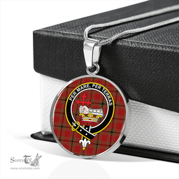 Scottish MacDonald of Belfinlay Modern Clan Tartan Circle Necklace - Crest Classic Scottish Plaid Tartan Plaid