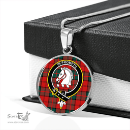 Scottish Dunbar Modern Clan Tartan Circle Necklace - Crest Classic Scottish Plaid Tartan Plaid