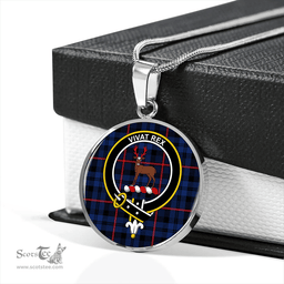 Scottish MacCorquodale Modern Clan Tartan Circle Necklace - Crest Classic Scottish Plaid Tartan Plaid