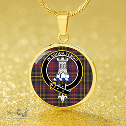 Scottish MacCallum of Berwick Weathered Clan Tartan Circle Necklace - Crest Classic Scottish Plaid Tartan Plaid
