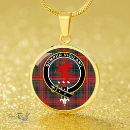 Scottish Wilson Modern Clan Tartan Circle Necklace - Crest Classic Scottish Plaid Tartan Plaid