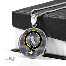 Scottish Porteous Weathered Clan Tartan Circle Necklace - Crest Classic Scottish Plaid Tartan Plaid