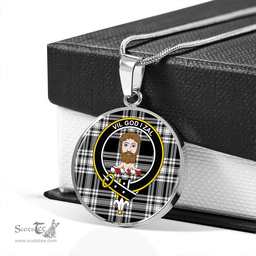 Scottish Menzies 1938 Modern Clan Tartan Circle Necklace - Crest Classic Scottish Plaid Tartan Plaid