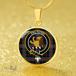 Scottish Newlands (Walker Newlands) Modern Clan Tartan Circle Necklace - Crest Classic Scottish Plaid Tartan Plaid