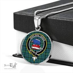 Scottish Weir Ancient Clan Tartan Circle Necklace - Crest Classic Scottish Plaid Tartan Plaid