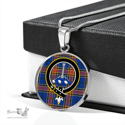 Scottish Traill (Trayle) Modern Clan Tartan Circle Necklace - Crest Classic Scottish Plaid Tartan Plaid