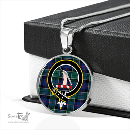 Scottish Syme Modern Clan Tartan Circle Necklace - Crest Classic Scottish Plaid Tartan Plaid