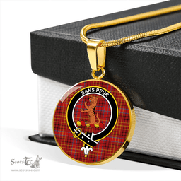 Scottish Sutherland of Duffus #2 Modern Clan Tartan Circle Necklace - Crest Classic Scottish Plaid Tartan Plaid