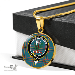 Scottish MacLaine of LochBuie Hunting (MacLaine) Ancient Clan Tartan Circle Necklace - Crest Classic Scottish Plaid Tartan Plaid