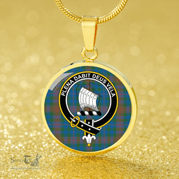Scottish Tennant Yules Ancient Clan Tartan Circle Necklace - Crest Classic Scottish Plaid Tartan Plaid