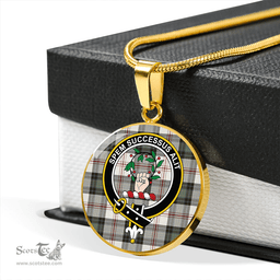 Scottish Ross Arisaid Weathered Clan Tartan Circle Necklace - Crest Classic Scottish Plaid Tartan Plaid