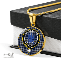 Scottish Ochterlony (Auchterlony) Modern Clan Tartan Circle Necklace - Crest Classic Scottish Plaid Tartan Plaid
