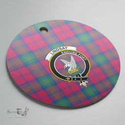 Scottish Lindsay Ancient Clan Tartan Crest Round Ceramic Ornament
