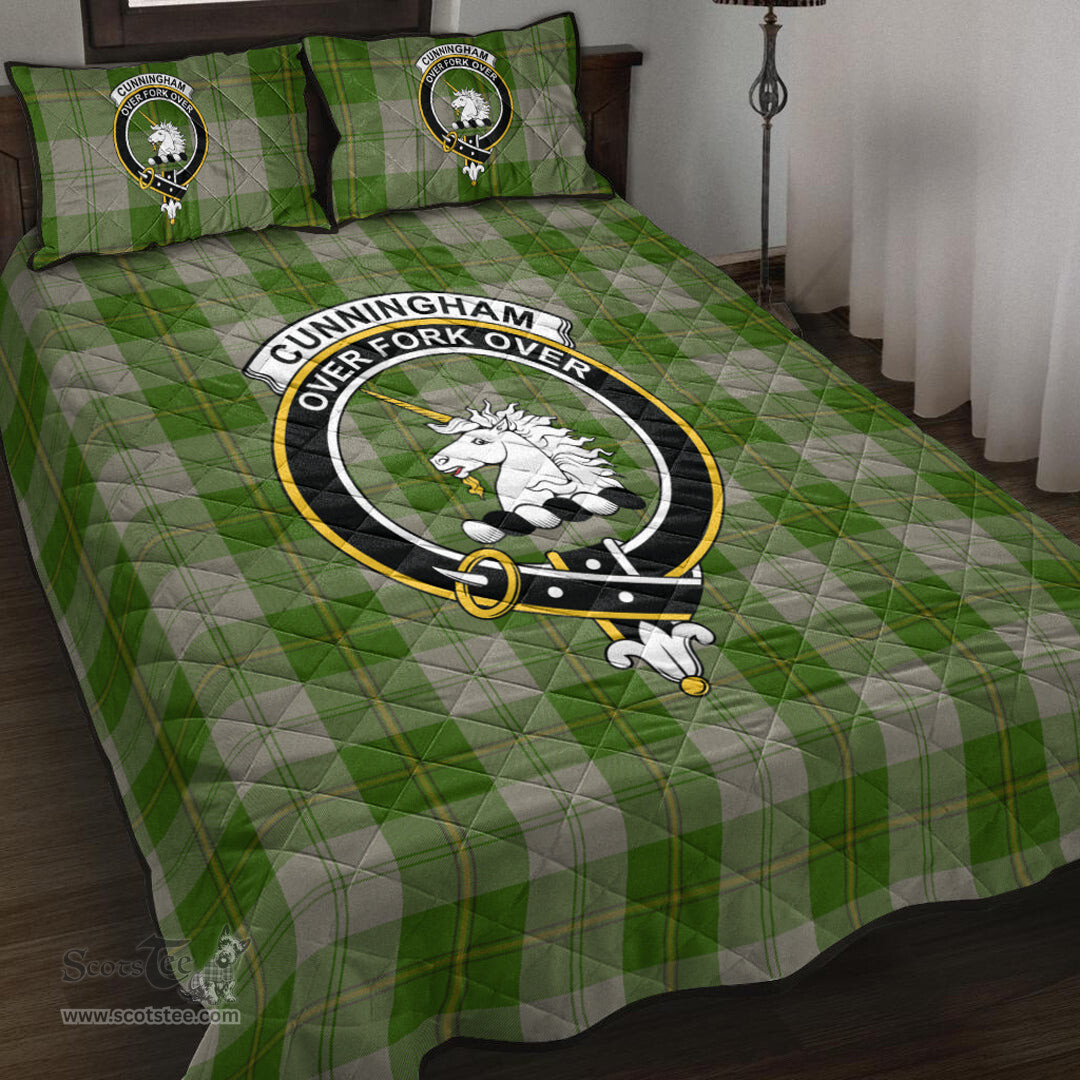 Scottish Cunningham Dress Green Dancers Clan Tartan Quilt Bed Set - Crest Classic Scottish Plaid Tartan Plaid