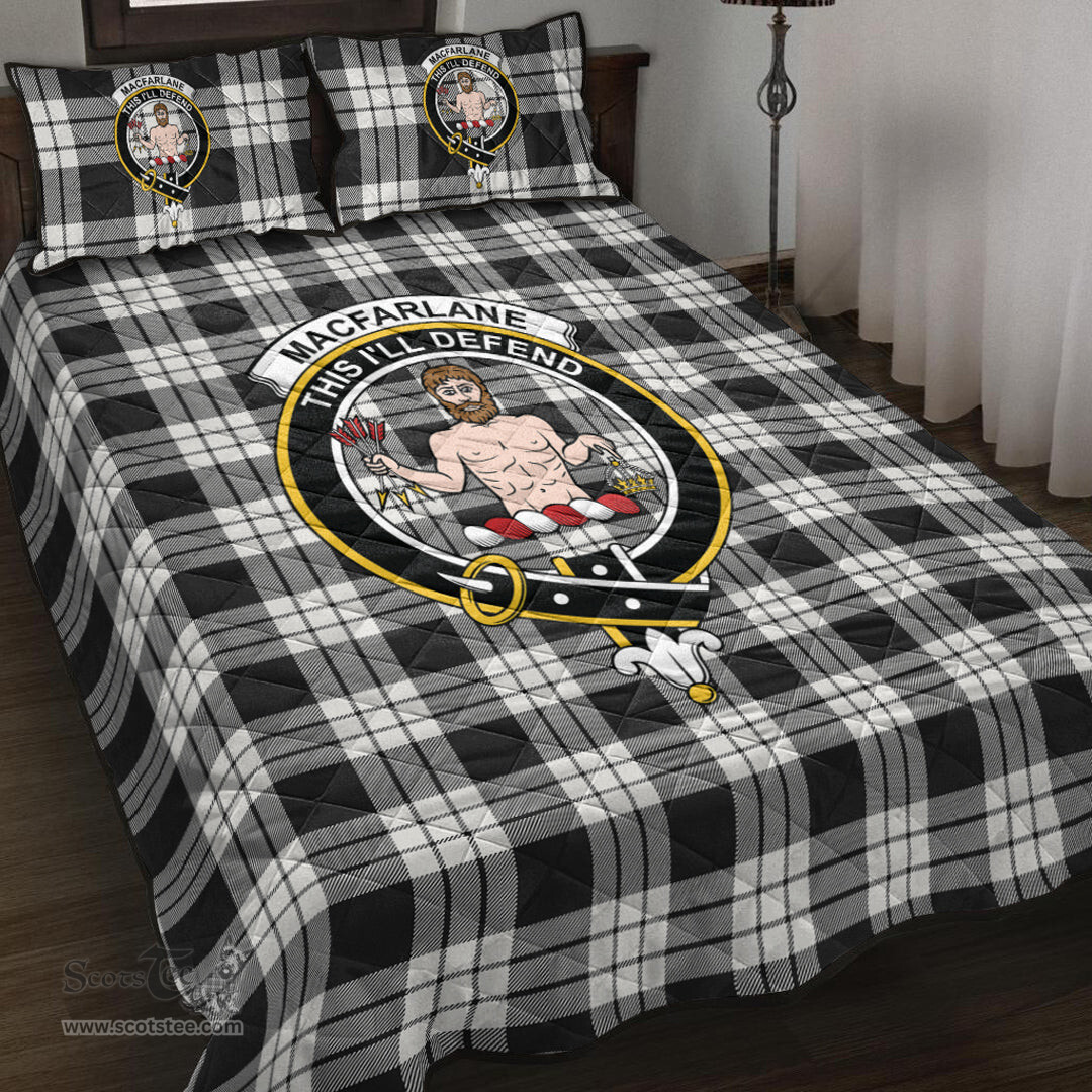 Scottish MacFarlane Black White Ancient Clan Tartan Quilt Bed Set - Crest Classic Scottish Plaid Tartan Plaid