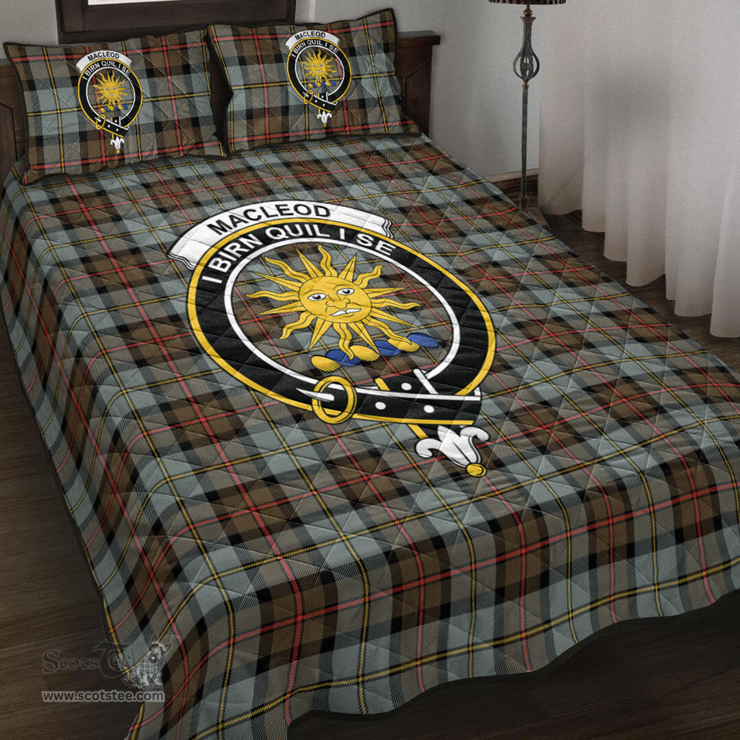 Scottish MacLeod of Harris Weathered Clan Tartan Quilt Bed Set - Crest Classic Scottish Plaid Tartan Plaid