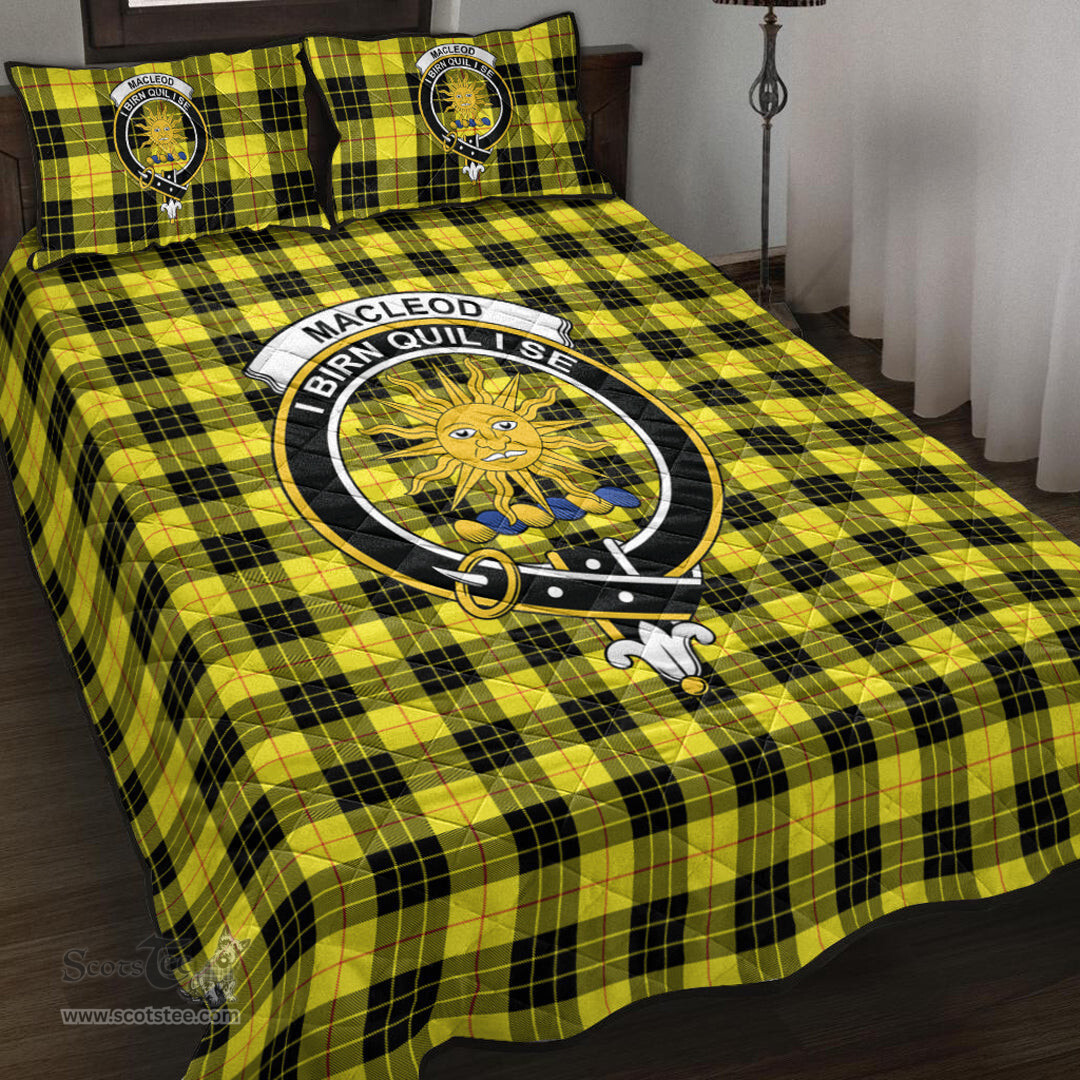 Scottish MacLeod of Lewis Modern Clan Tartan Quilt Bed Set - Crest Classic Scottish Plaid Tartan Plaid