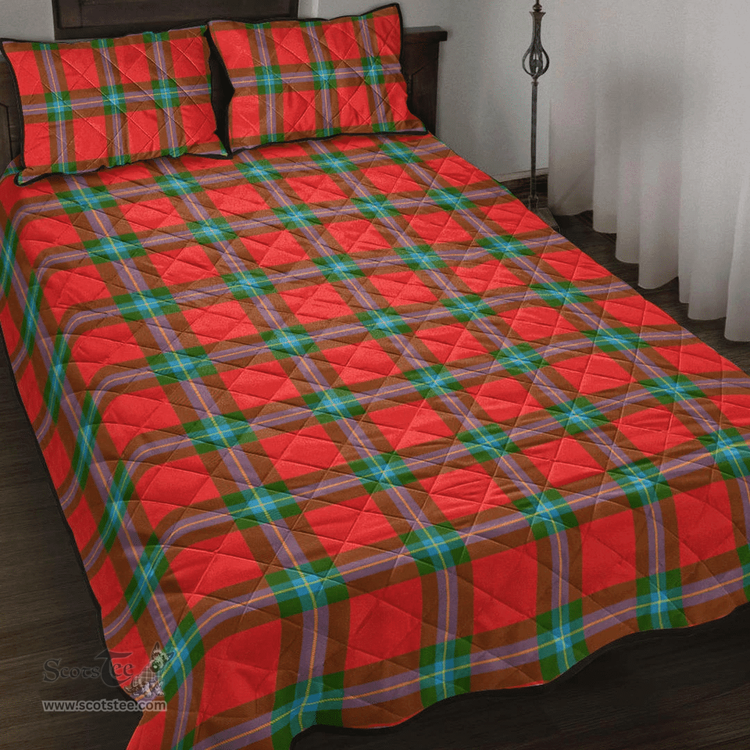 Scottish MacLaine of Loch Buie Hunting Ancient Clan Tartan Quilt Bed Set - Classic Scottish Plaid Tartan Plaid