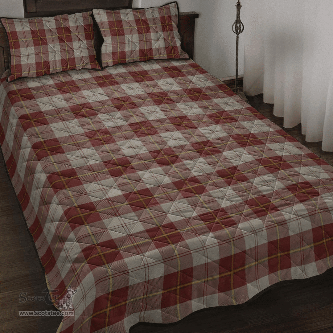 Scottish Cunningham Burgundy Dancers Clan Tartan Quilt Bed Set - Classic Scottish Plaid Tartan Plaid