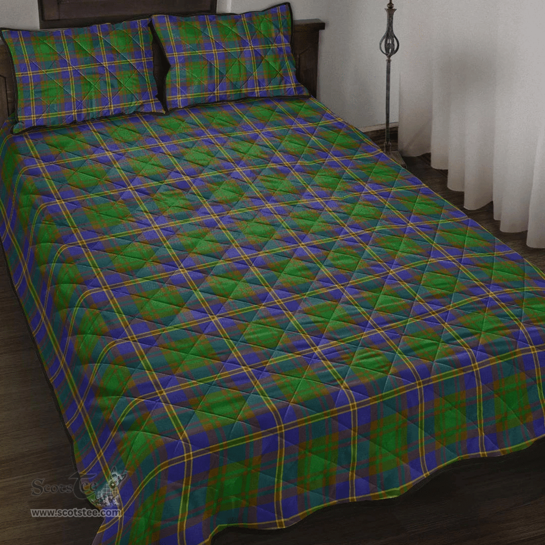 Scottish Strange of Balkaskie Clan Tartan Quilt Bed Set - Classic Scottish Plaid Tartan Plaid