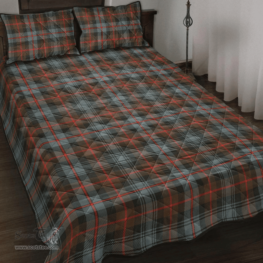 Scottish Murray of Atholl Weathered Clan Tartan Quilt Bed Set - Classic Scottish Plaid Tartan Plaid