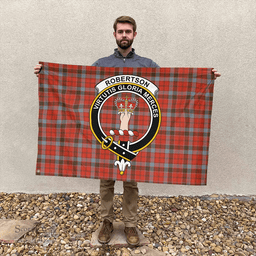 Robertson Weathered Classic Crest House Flag