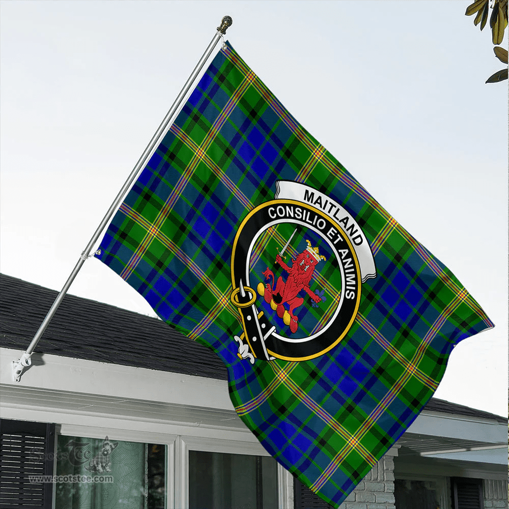 Maitland Classic Crest House Flag