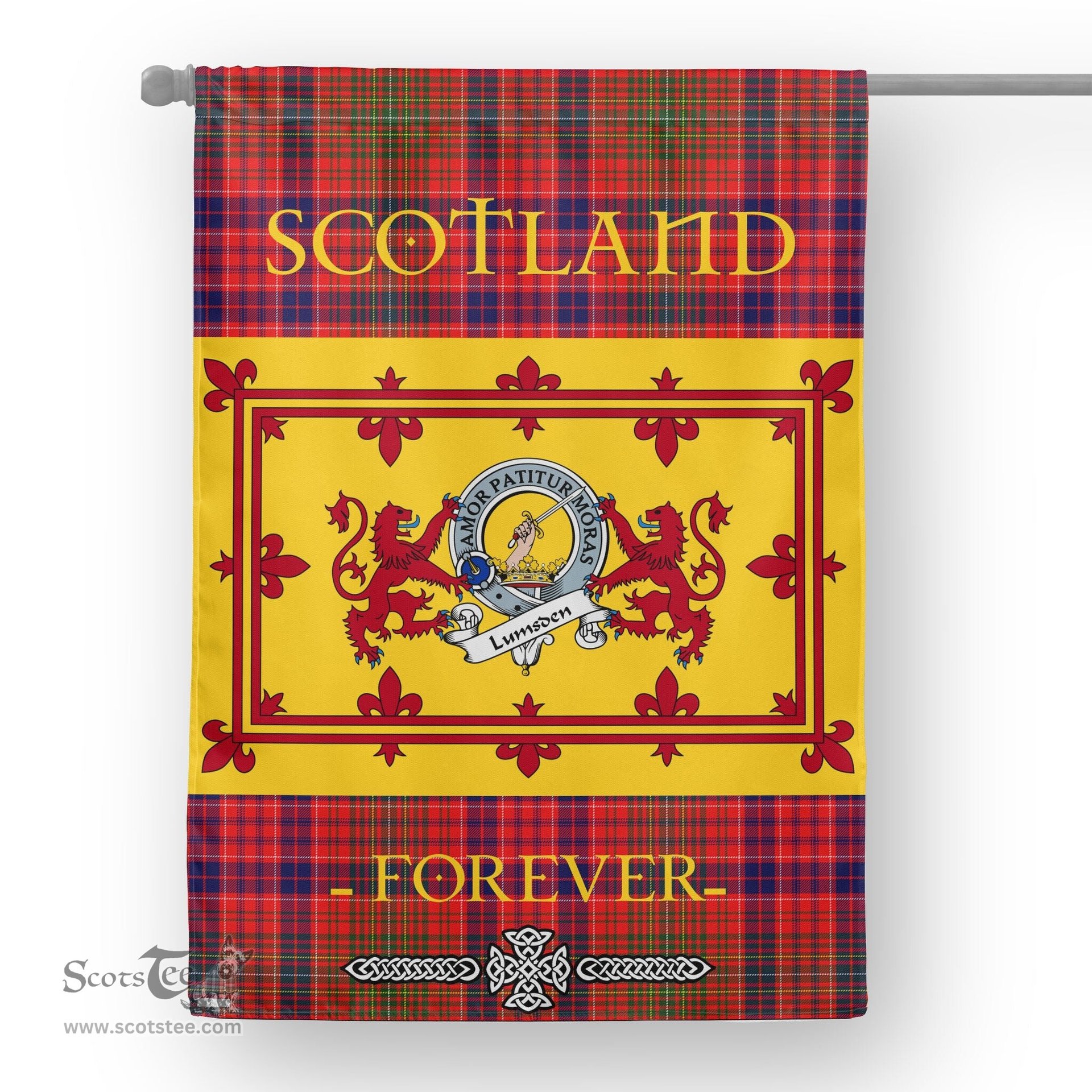 Scotstee Tartan House Flag Lumsden Clan Badge Tartan Garden Flag - The Lion Rampant Scotland, Tartan Garden Flag, Tartan House Flag, Tartan Flag, Crest Garden Flag, Garden Flag, Ireland Garden Flag, Family Crest, Custom Flag, Custom Garden Flag, Ireland Custom Flag, Clan Tartan Flags